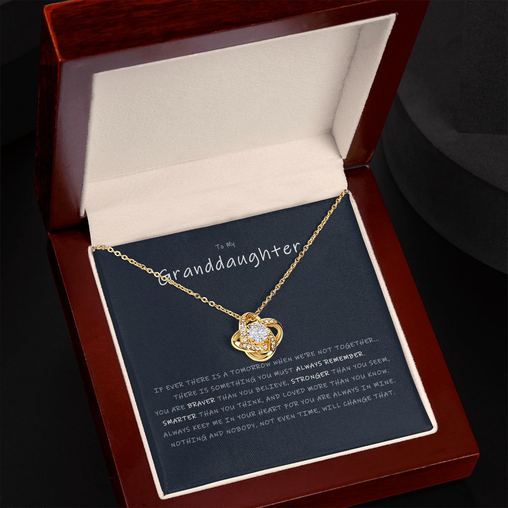 LOVE KNOT NECKLACE - GRANDDAUGHTER - NEW