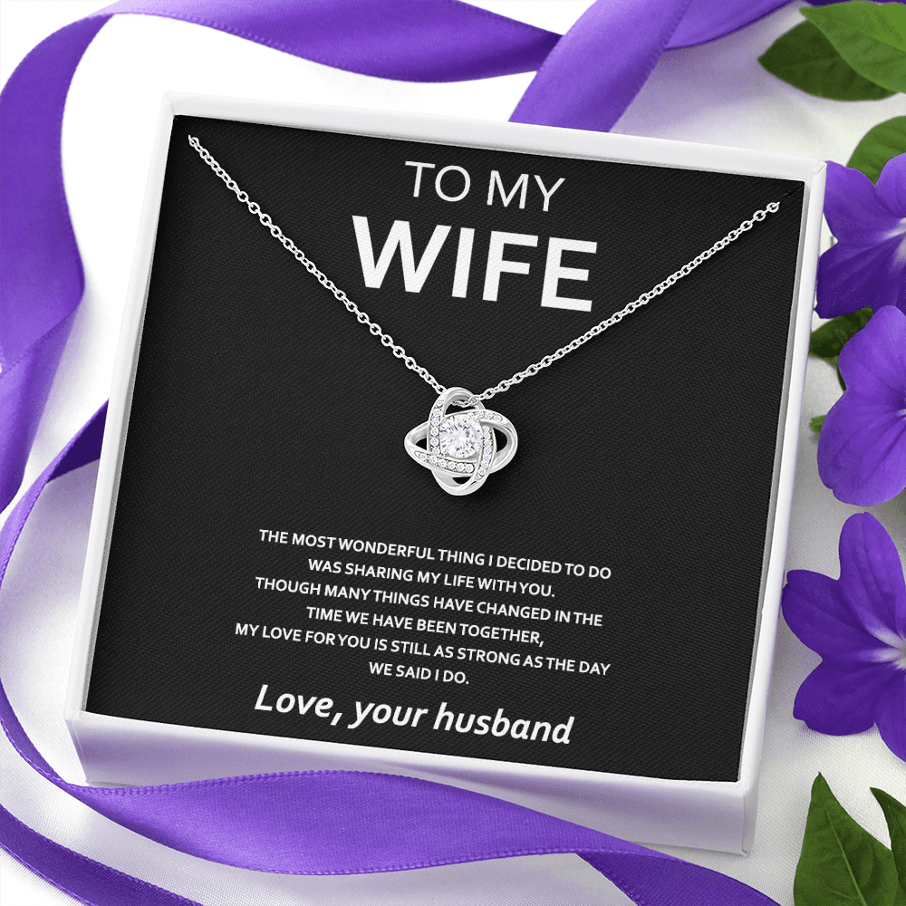 The Love Knot Necklace For Wife
