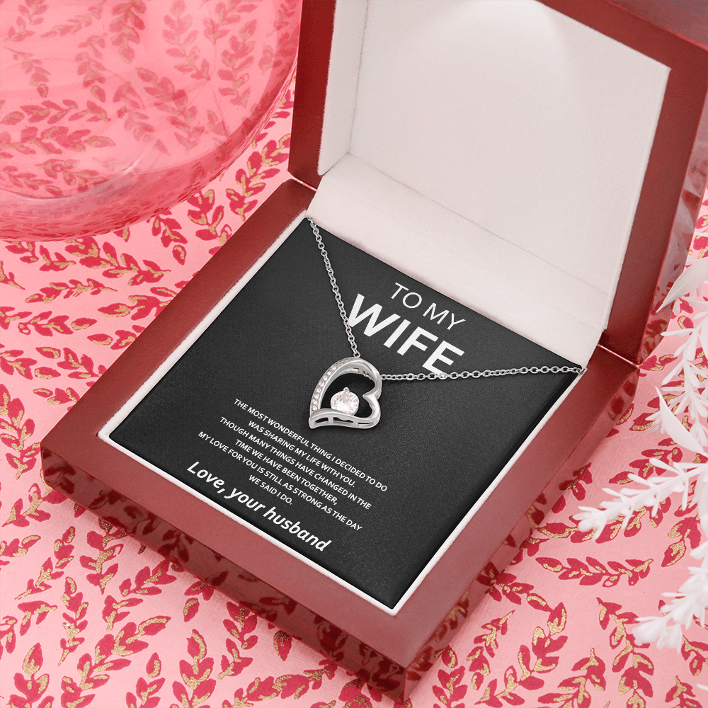This dazzling Forever Love Necklace for wife
