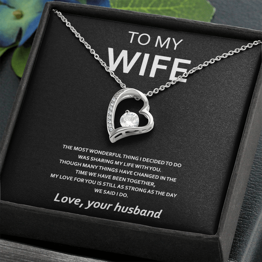 This dazzling Forever Love Necklace for wife