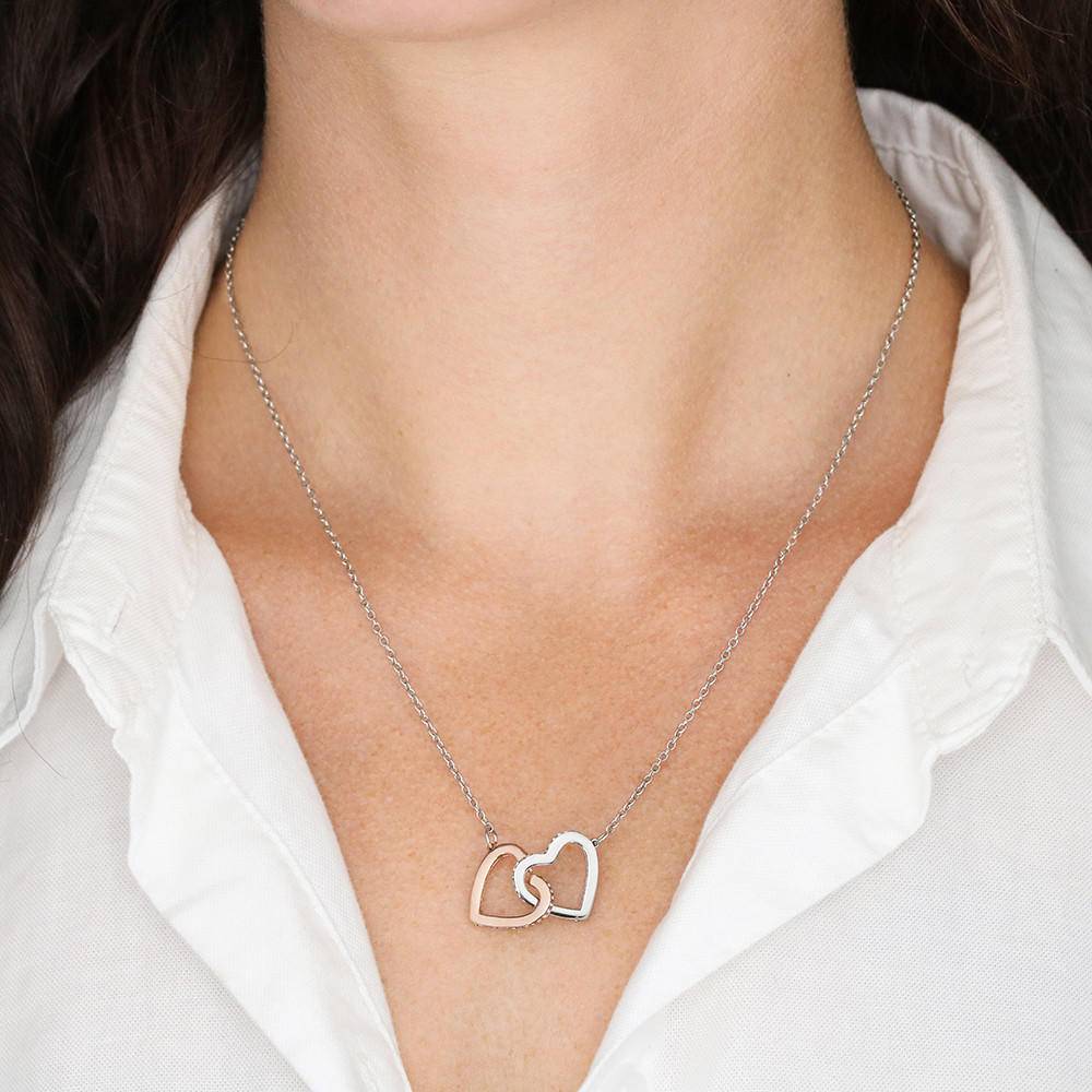 card INTERLOCKING HEART NECKLACE