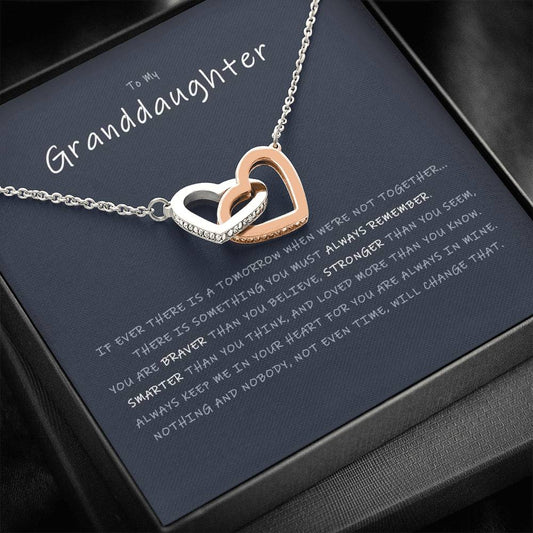 card INTERLOCKING HEART NECKLACE