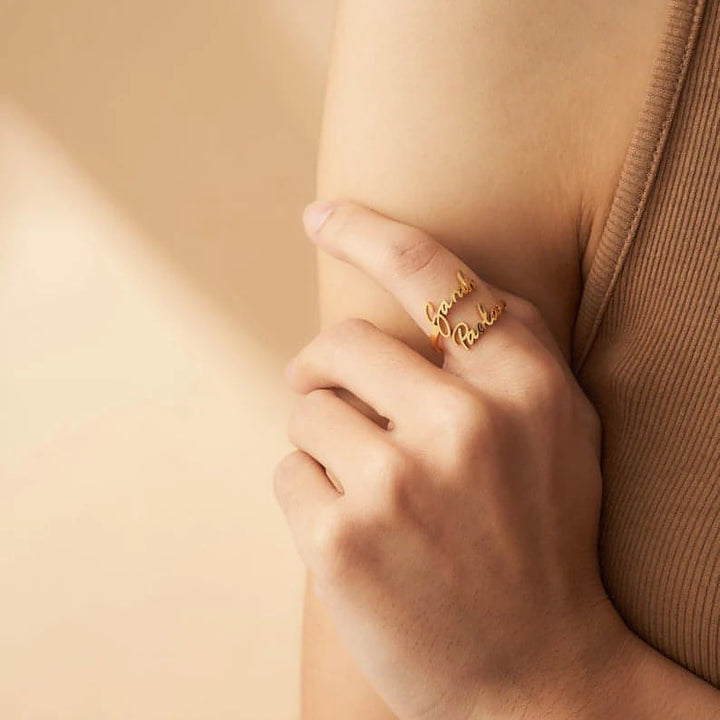 PERSONALIZED RING WITH MULTIPLE NAMES